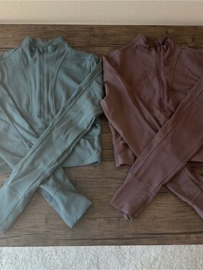 90 Degree by Reflex Cropped Quarter Zip Athletic Set – Lot of 2
